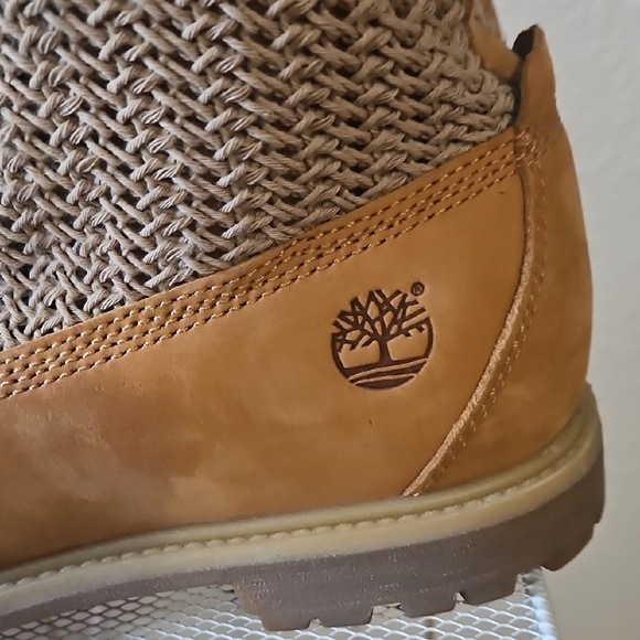 Timberland Womens Brown Lace-Up Combat Boots - Picture 3 of 11